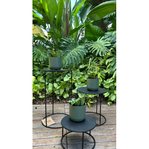 KIT 3 VASOS CACHEPO 02 VERDE MILITAR COM ESPADINHA KIT 3 VASOS CACHEPO 02 VERDE MILITAR COM ESPADINHA